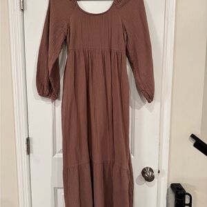 Universal Thread Long Sleeve taupe Dress